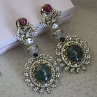 Naaz Earrings